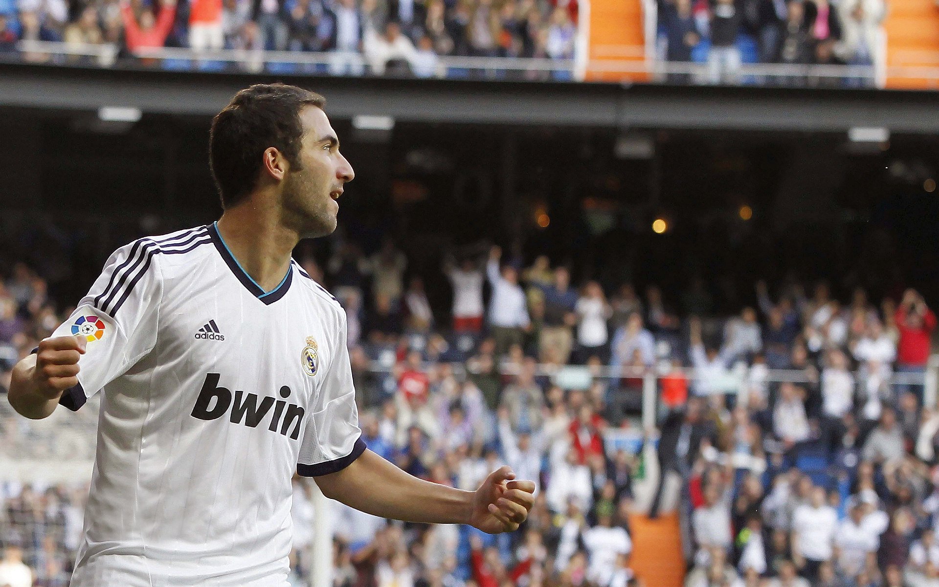 毕尔巴鄂竞技主场2-1战胜瓦伦西亚，收获关键三分，毕尔巴鄂竞技两个亚军